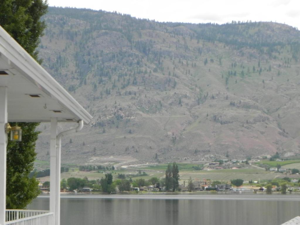 Destiny Beach Resort Osoyoos Zimmer foto