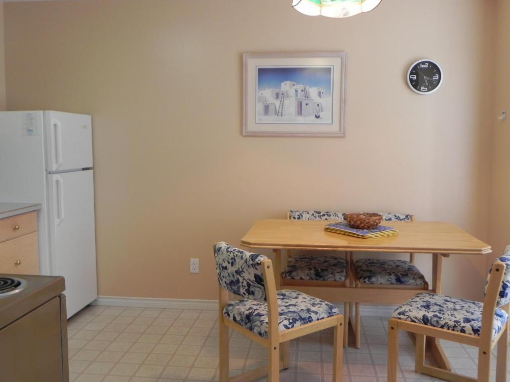Destiny Beach Resort Osoyoos Zimmer foto
